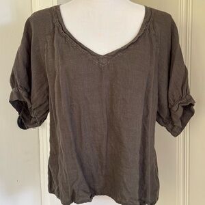 Velvet by Graham & Spencer olive green linen blouse